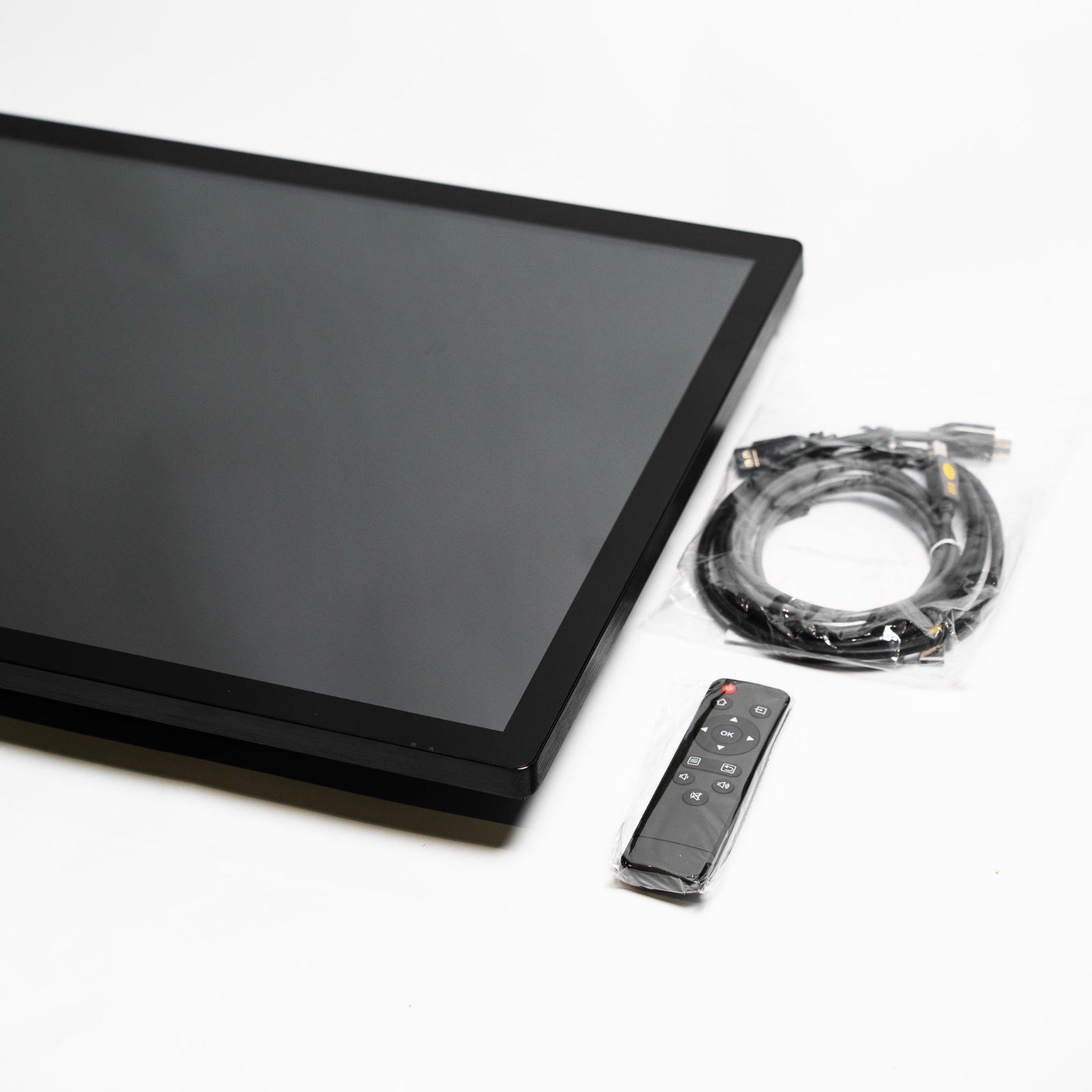 27" 4K Touchscreen Golf Simulator Monitor